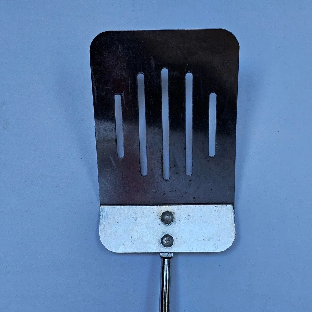Vintage Stainless Steel Slotted Spatula Wood Handle 15 Inch Kitchen Turner Retro